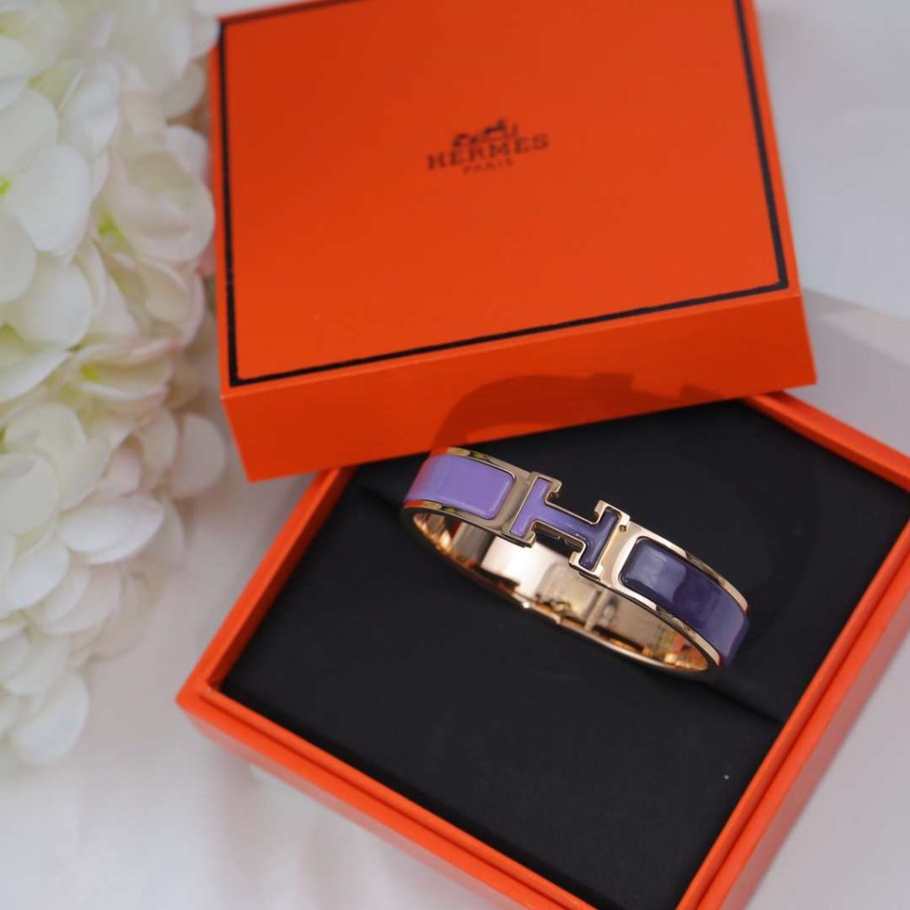 Hermes-Clic-Enameled-H-Bracelet-10