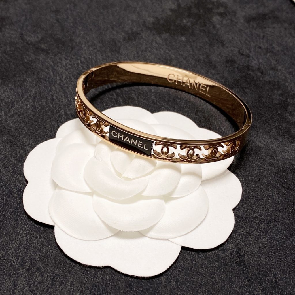 Chanel Hollow Bracelet Gold For Women