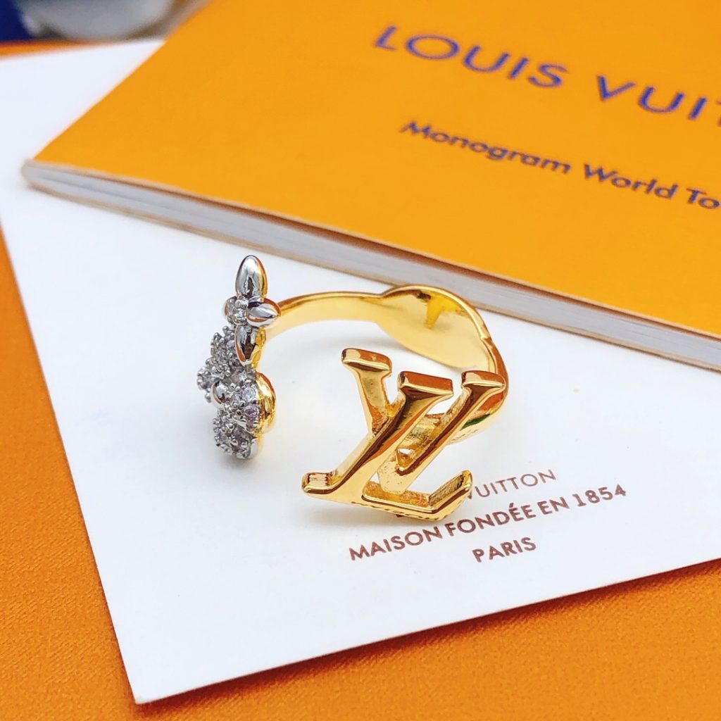 Louis Vuitton Latest Ring Gold For Women