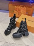 Louis Vuitton Laureate Platform Desert Boot Black For Women 1AC7M0