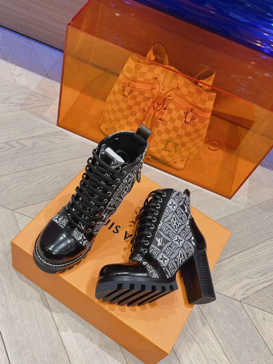 Louis Vuitton Ankle Boots Black For Women