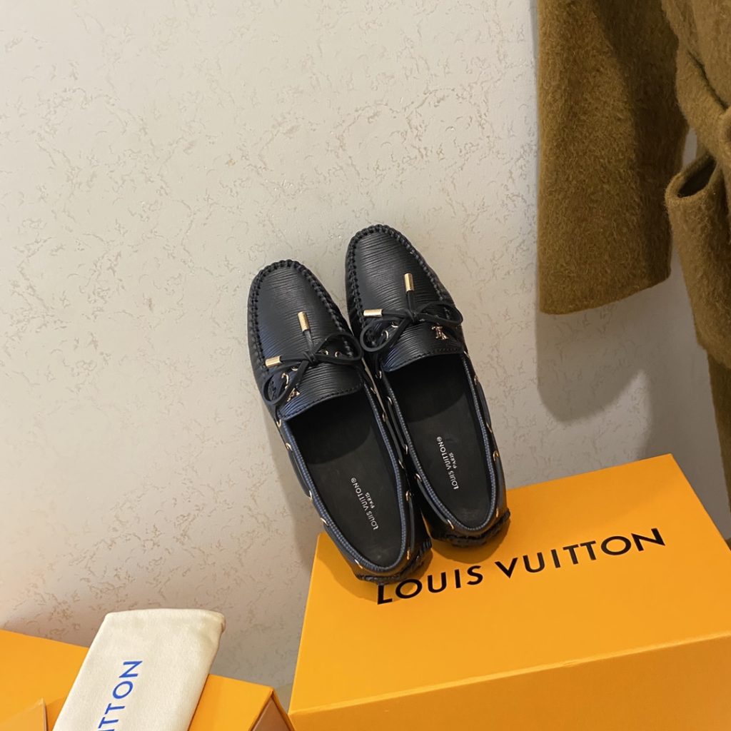 Louis-Vuitton-Gloria-Flat-Loafer-1