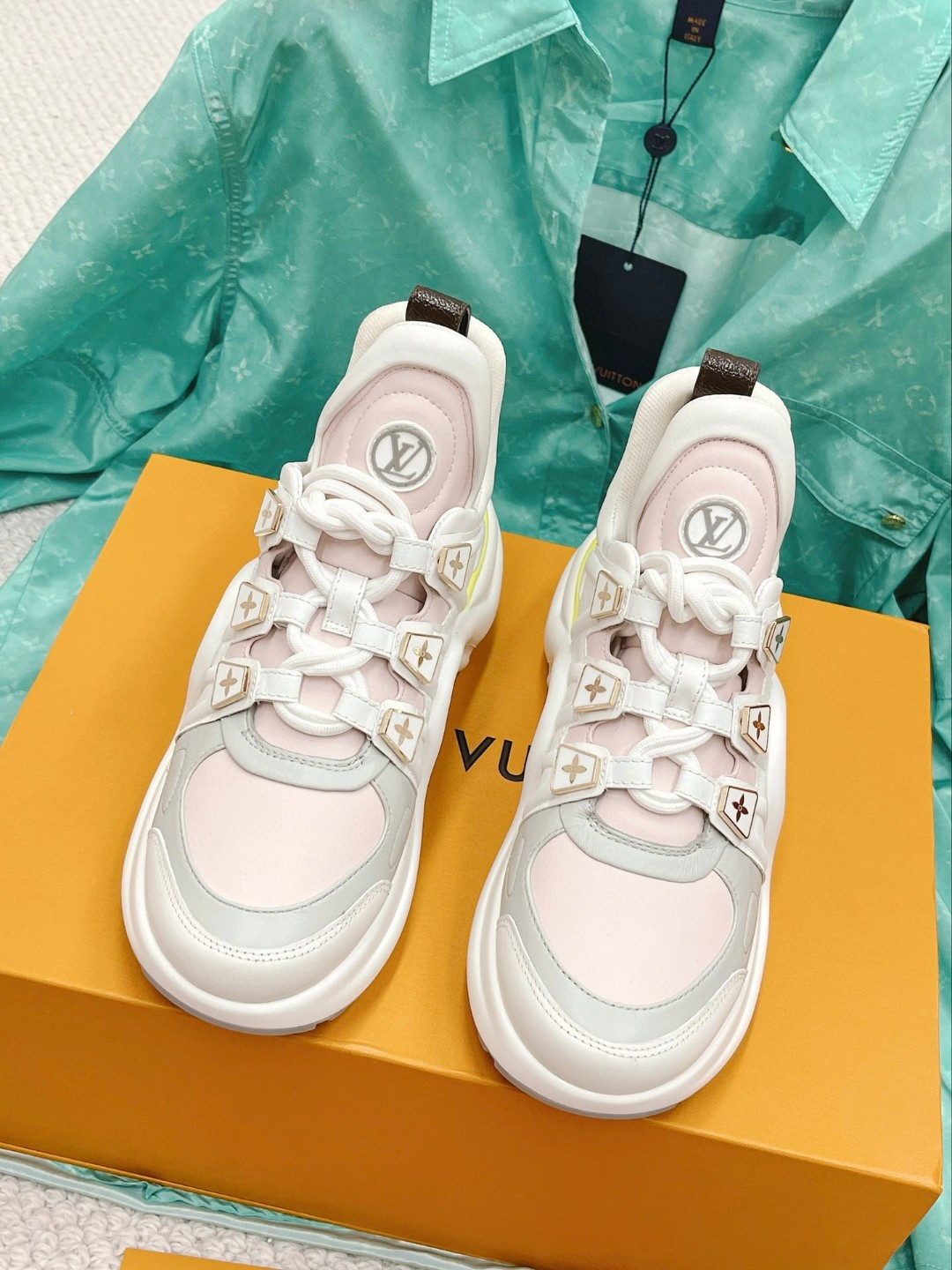 Louis Vuitton LV Archlight Sneaker Light Pink For Women