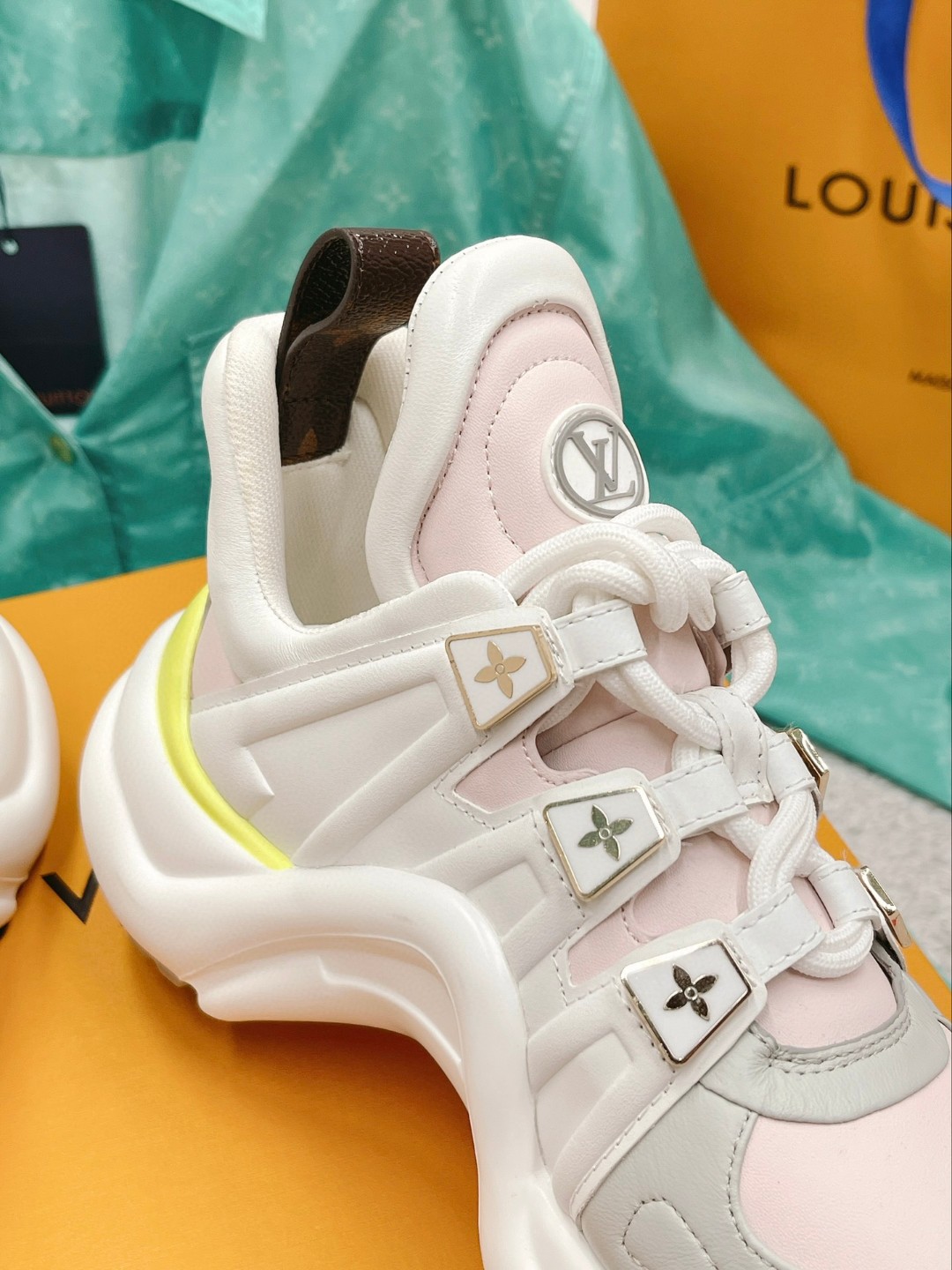 Louis Vuitton LV Archlight Sneaker Light Pink For Women