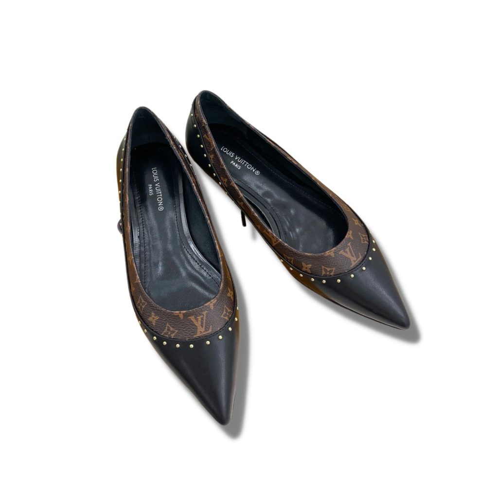 Louis Vuitton Signature Flat Ballerina Black For Women 1AACKN