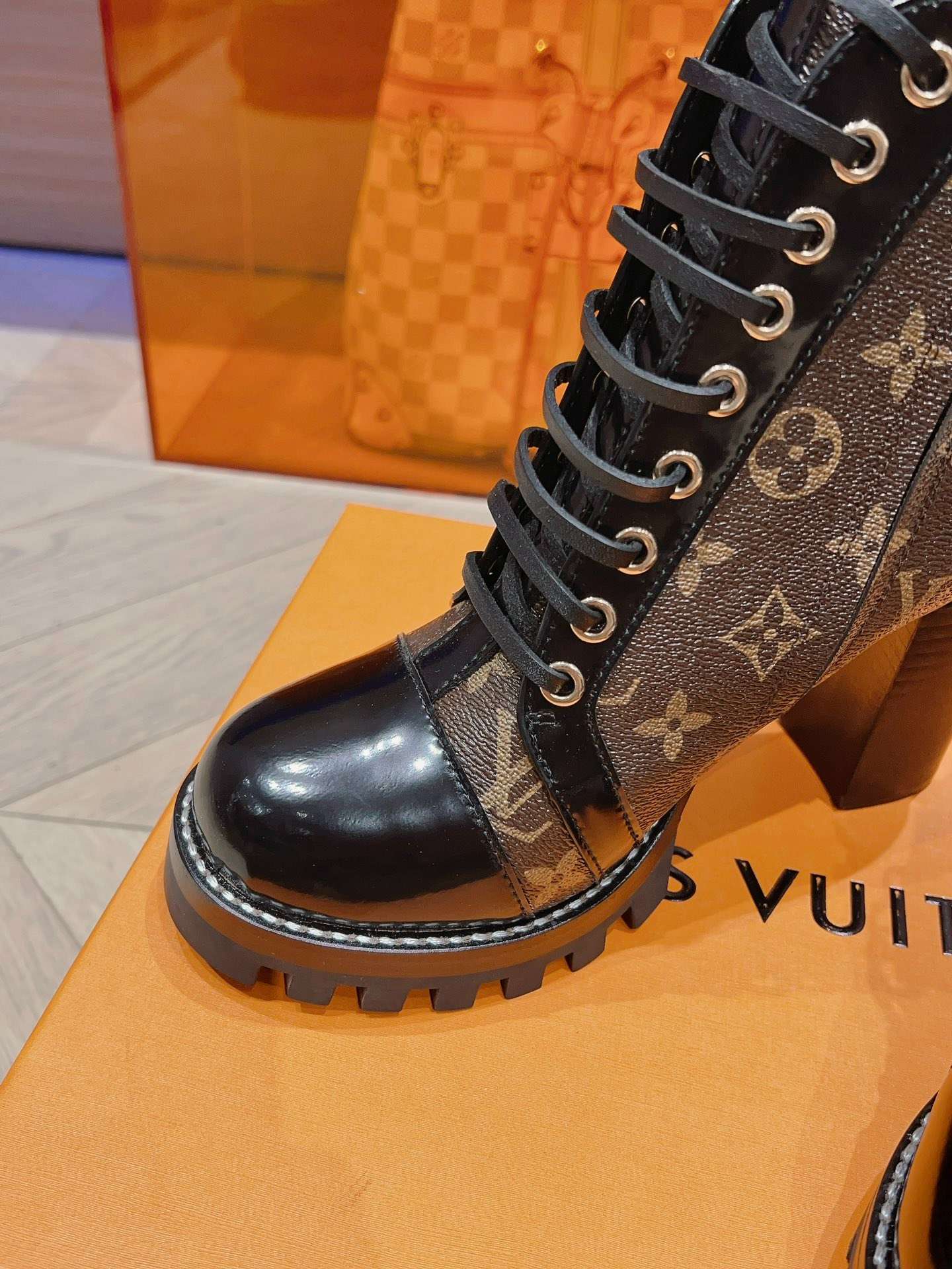 Louis-Vuitton-Star-Trail-Ankle-Boot-10