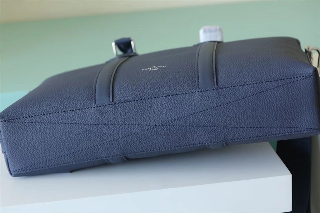 Takeoff Briefcase Aerogram Navy Blue For Men 15.4in/39cm M21440