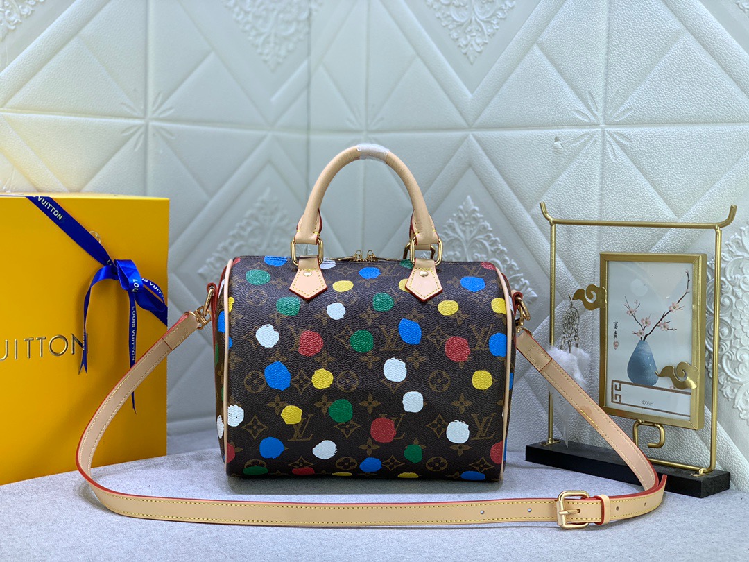 Louis-Vuitton-Yayoi-Kusama-Speedy-Bandouliere-25-Monogram-Multicolor