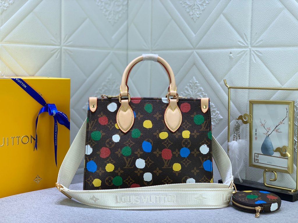 Louis Vuitton LVxYK OnTheGo PM For Women 9.8 in/ 25 cm- M46380