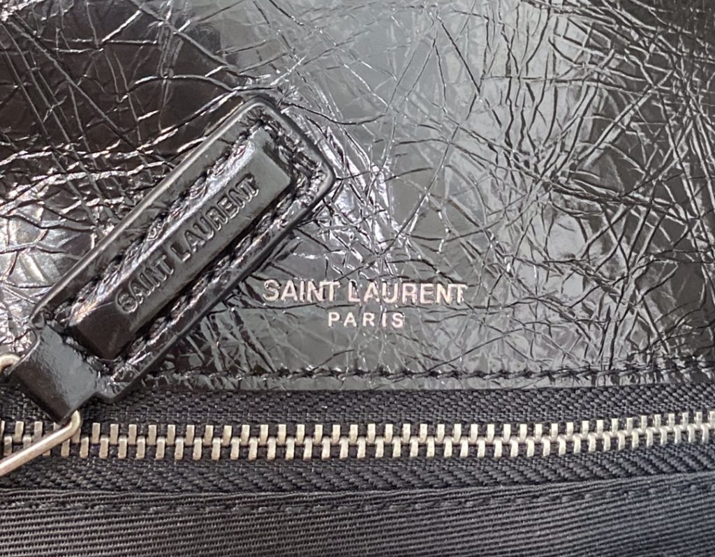 Saint Laurent Medium Niki In Vintage Black For Women 28cm / 11in