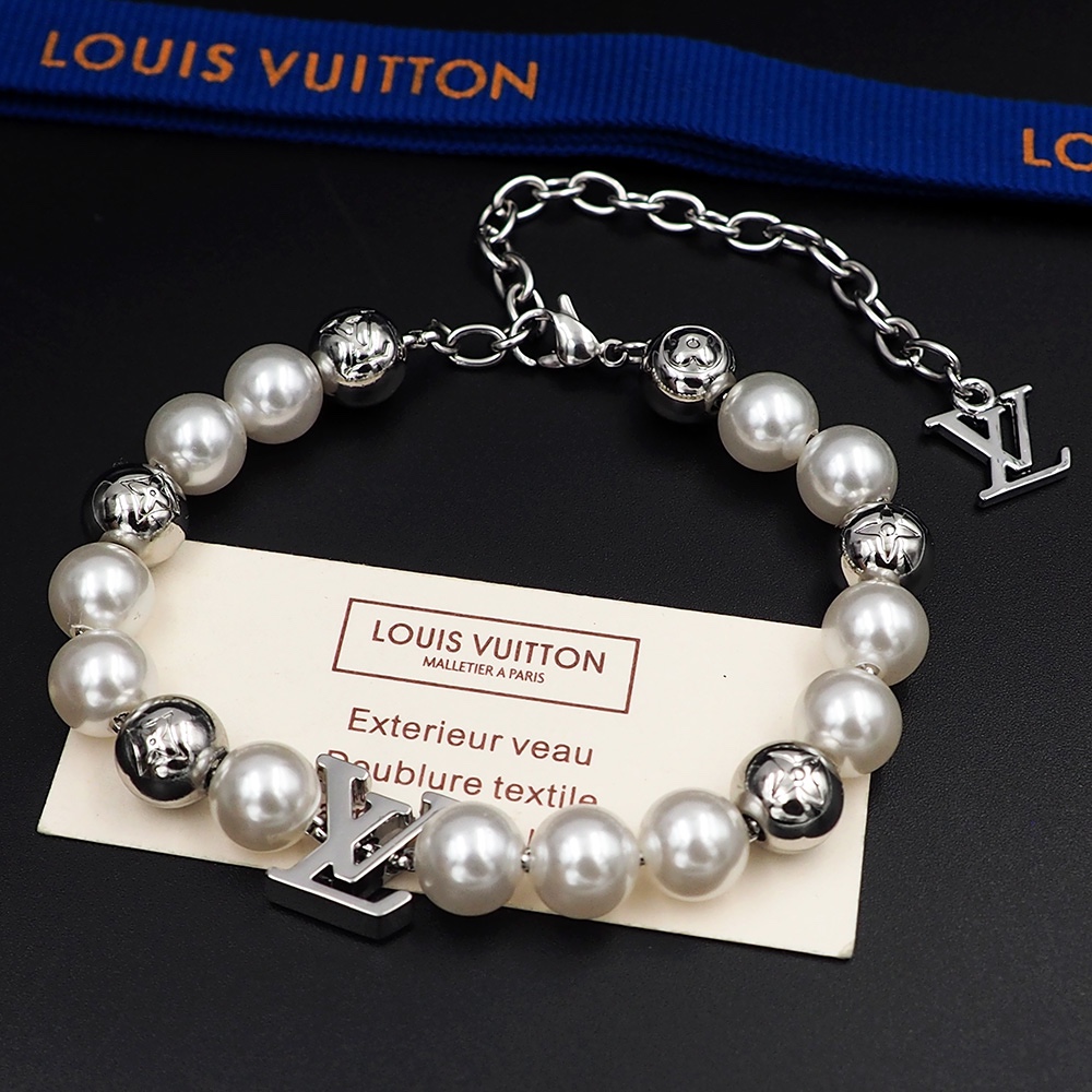 Louis Vuitton Monogram Pearls Bracelet White For Women M0996A