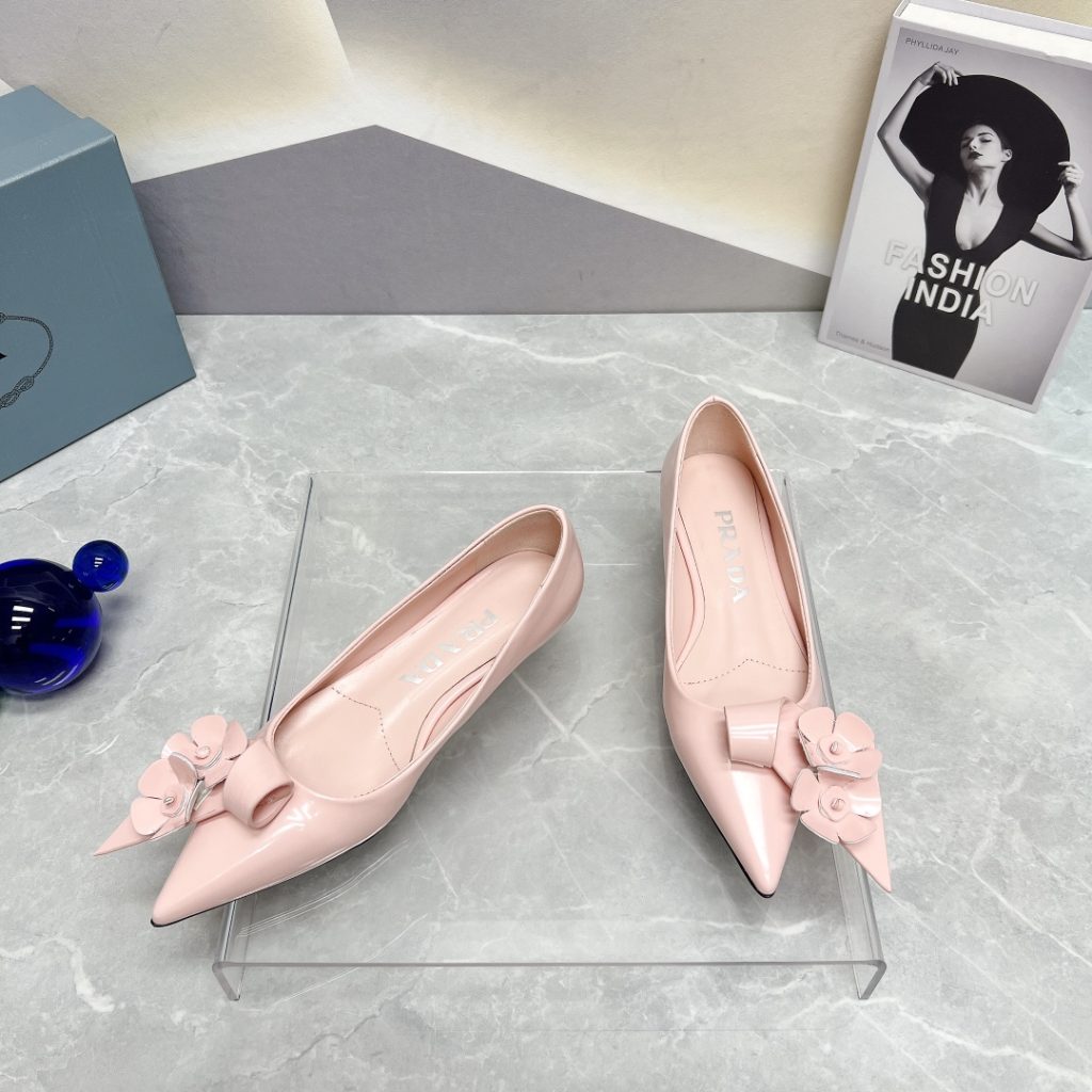 Prada Patent Pumps Pink For Women