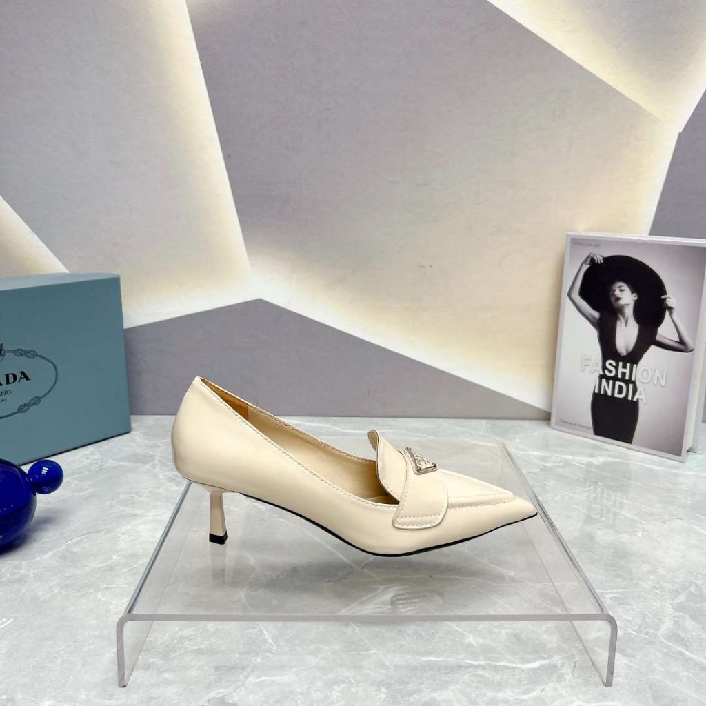 Prada Patent Pumps Cream For Women