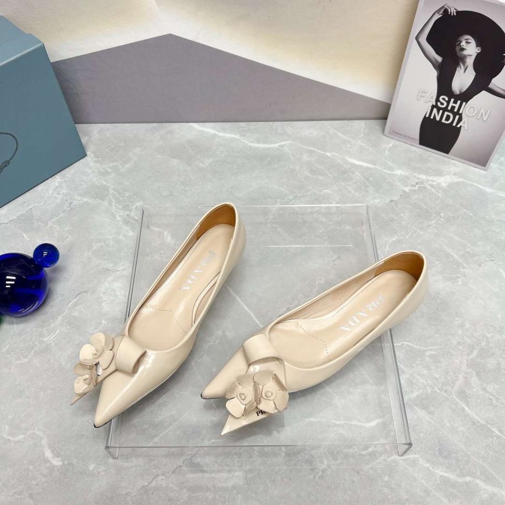 Prada Patent Pumps Cream For Women