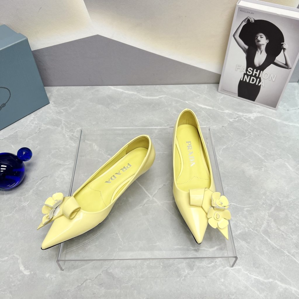 Prada Patent Pumps Yellow For Women