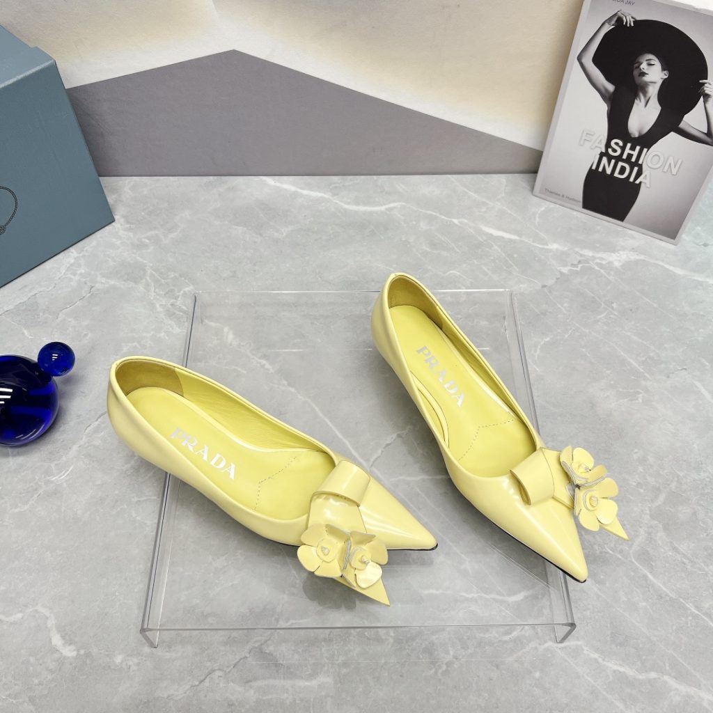 Prada Patent Pumps Yellow For Women