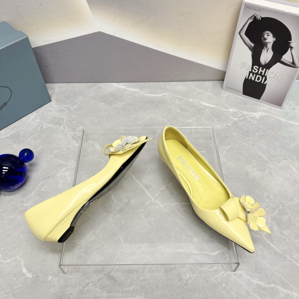 Prada Patent Pumps Yellow For Women