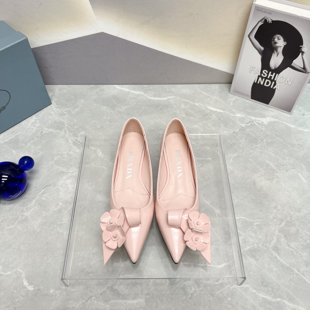 Prada Patent Pumps Pink For Women