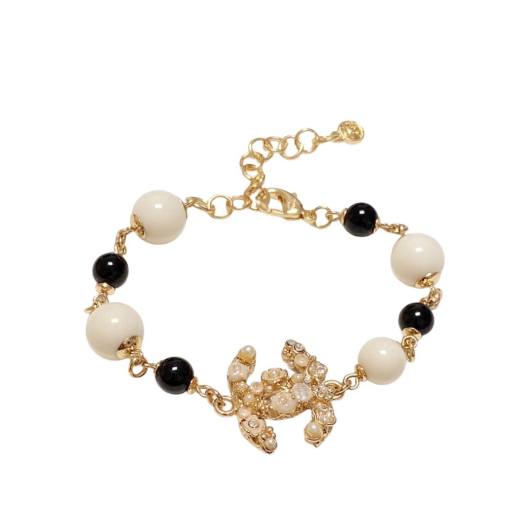 Chanel Pearl Bracelet Gold For Women