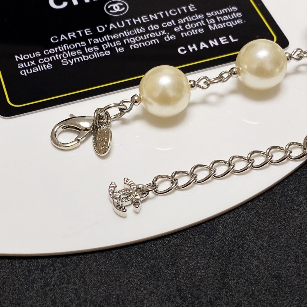 Chanel Pearl Bracelet Beige For Women