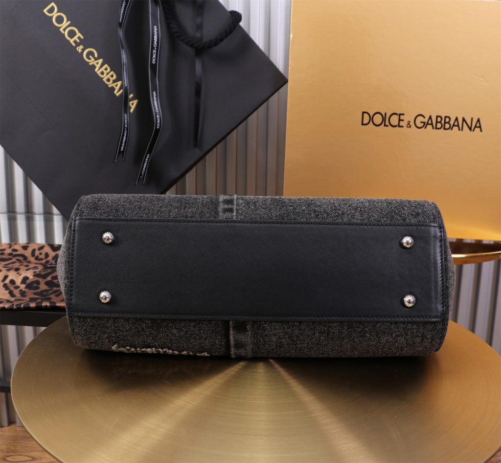 Dolce & Gabbana Sicily Handbag Black For Women 11.4in/29cm