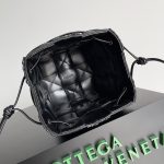 Small Cassette Bucket Bag Black/White For Women‎ 7.1in/18cm