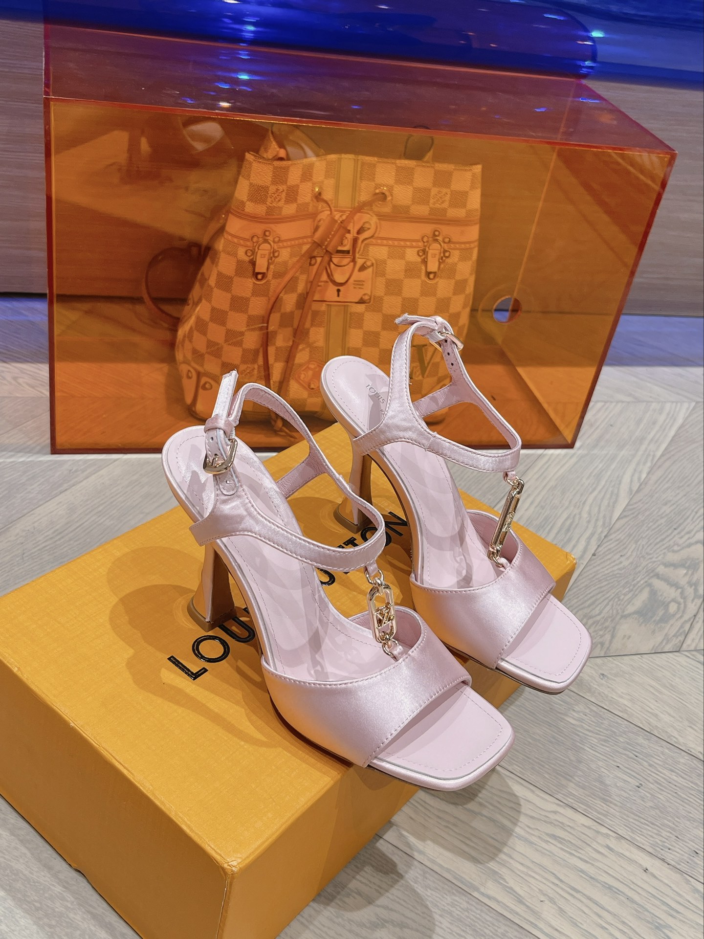 Sparkle-Sandal-3-3