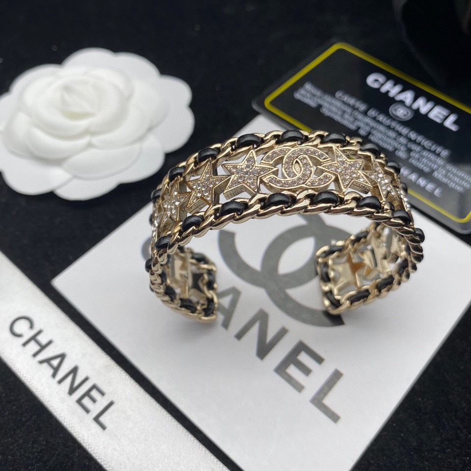 Chanel Star Bracelet Gold For Women