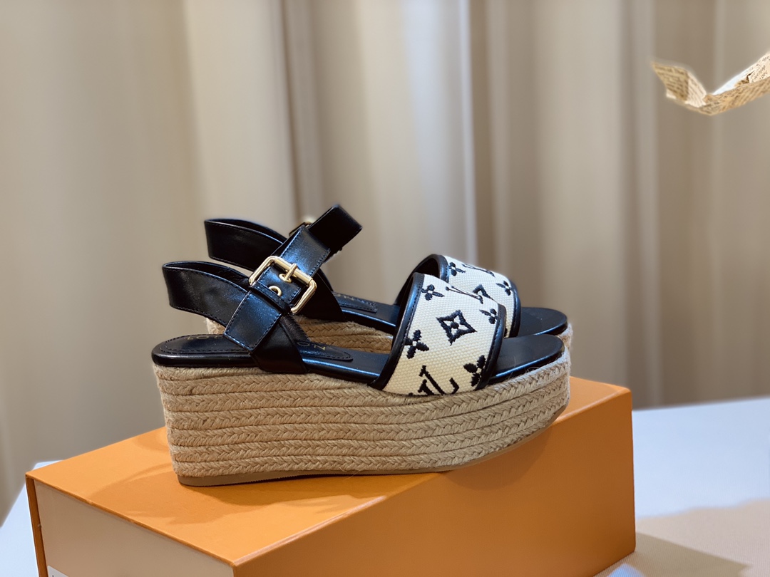 Starboard-Wedge-Sandal-2