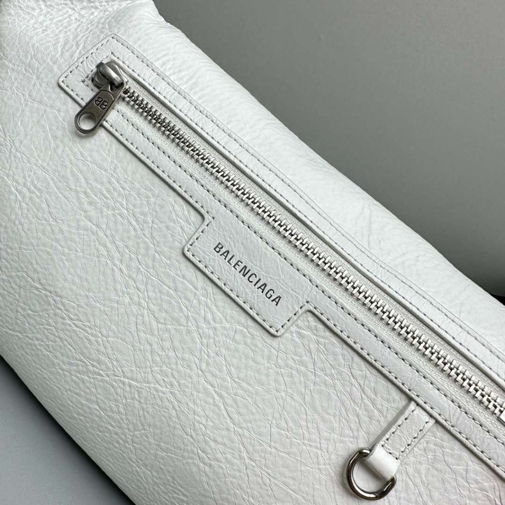 Balenciaga Superbusy Beltpack White/Black For Women 10.2in/26cm