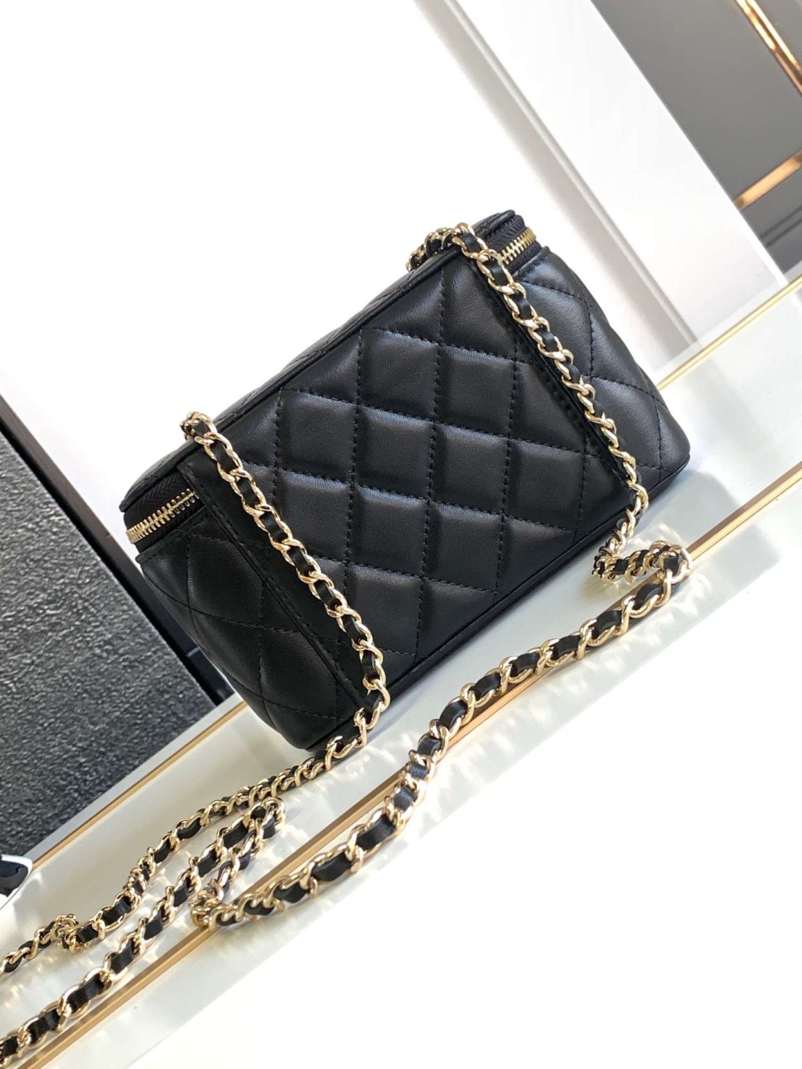 Chanel Vanity Case Shoulder Bag Black For Women 16cm / 6.3in AP1341