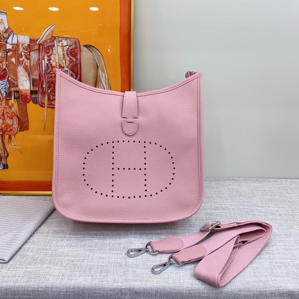 Hermes Evelyne III 29 Bag Pink With Silver-Toned Hardware For Women, Women’s Shoulder And Crossbody Bags 11.4in/29cm