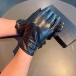 Prada Nappa Gloves In Black