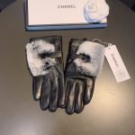 Chanel Gloves In Black