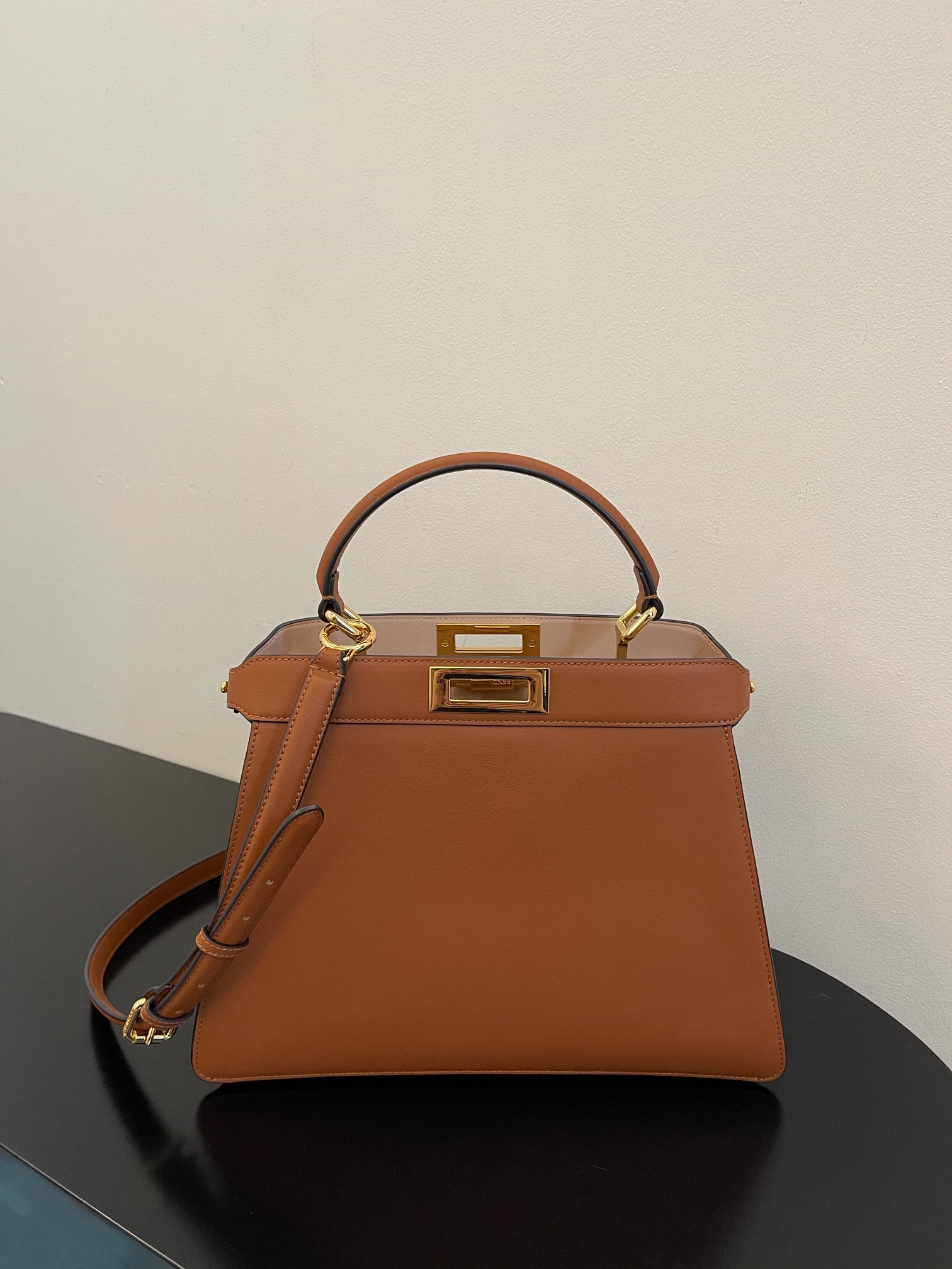 Fendi Peekaboo ISeeU Petite Brown Small Bag For Woman 20cm/8in