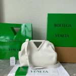 Bottega Veneta Point Chalk, For Women, Women’s Bags 13.7in/35cm 652446VCP409137