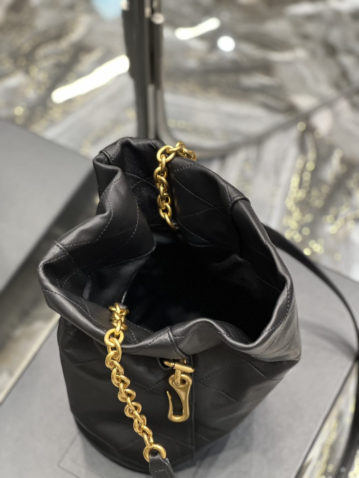 Saint Laurent Le Maillon Bucket Bag Black For Women 10.6in/27cm YSL 686310AAAJK1000