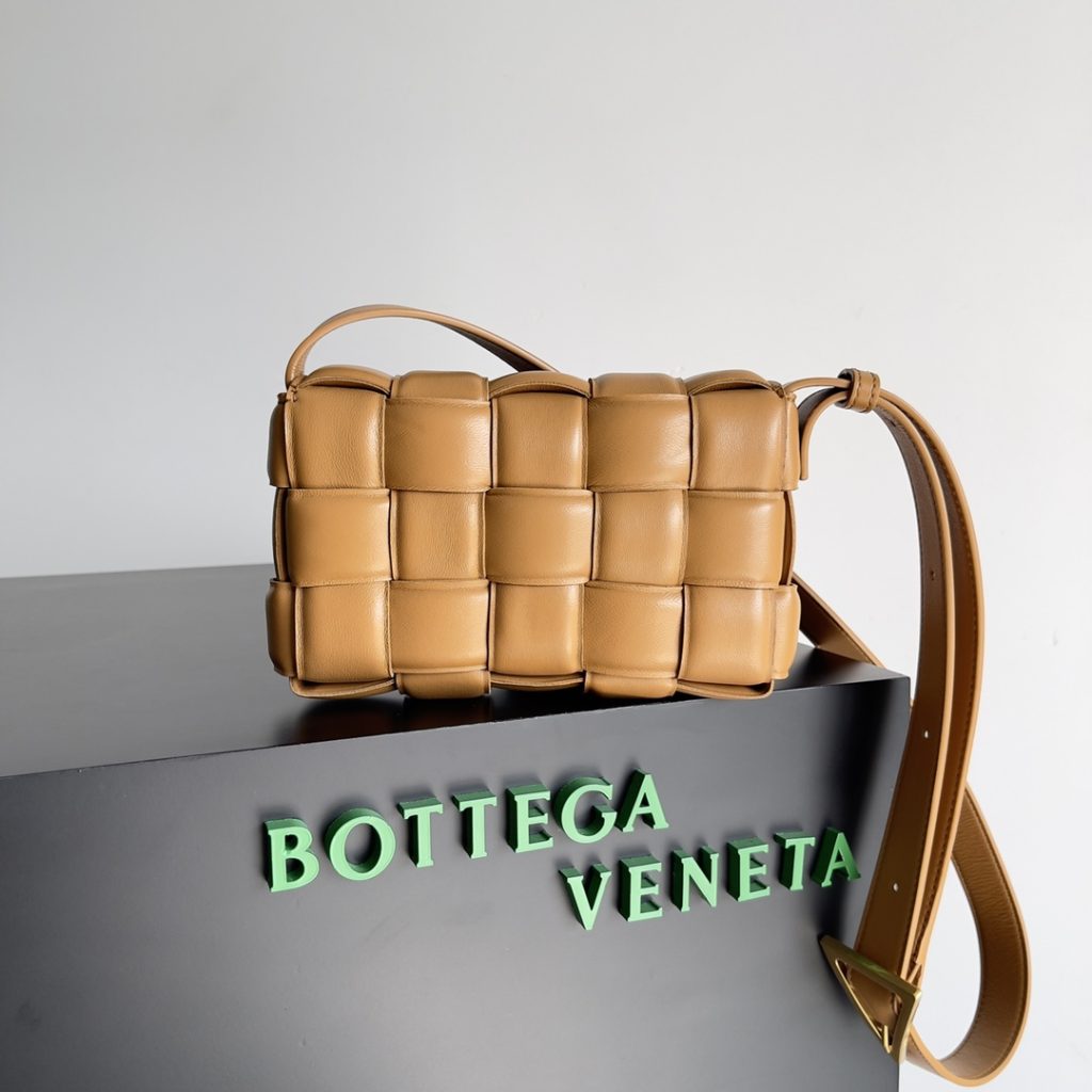 Bottega Veneta Small Padded Cassette Brown , For Women, Women’s Bags 7.5in/19cm