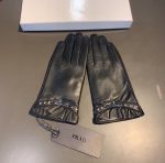 Prada Nappa Gloves In Black