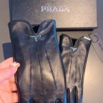 Prada Nappa Gloves In Black