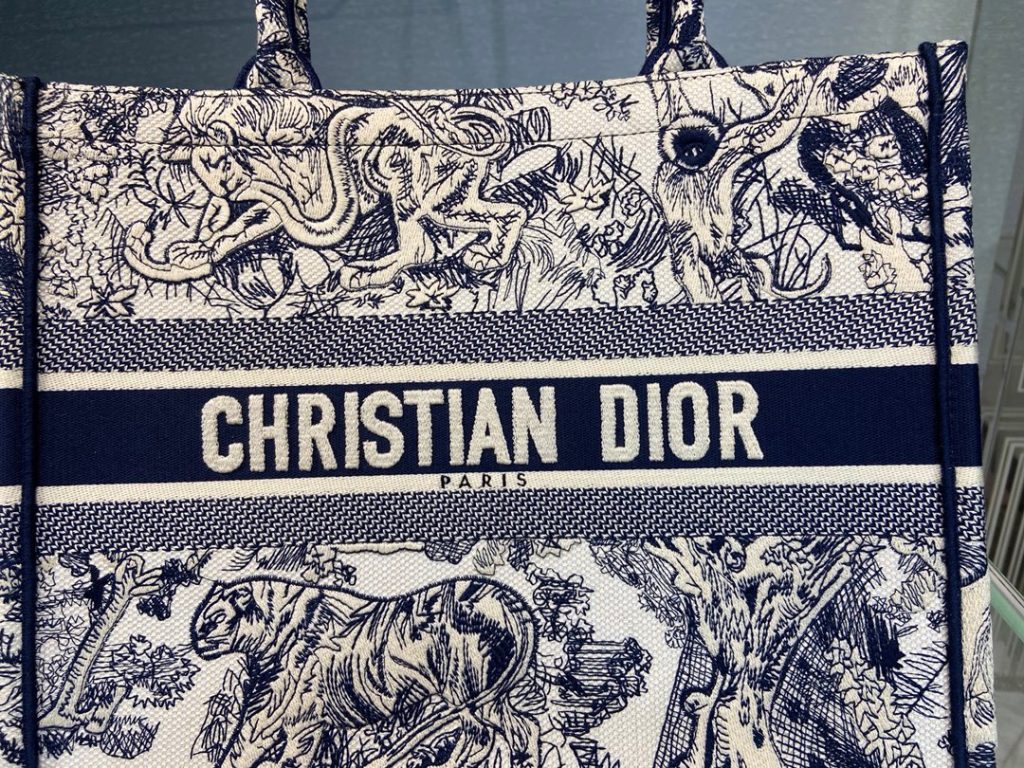 Christian Dior Medium Dior Book Tote Blue, For Women, Women’s Handbags 14in/36cm CD M1296ZTDT_M808