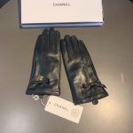 Chanel Gloves In Black