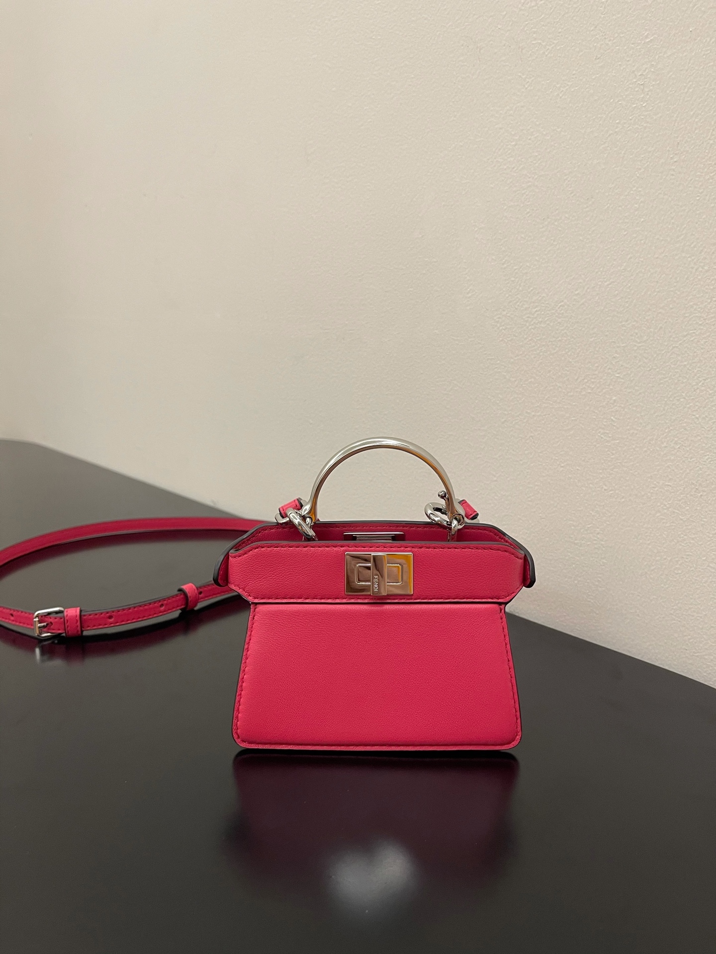 Fendi Peekaboo ISeeU Petite Pink Micro Bag For Woman 11cm/4.5in