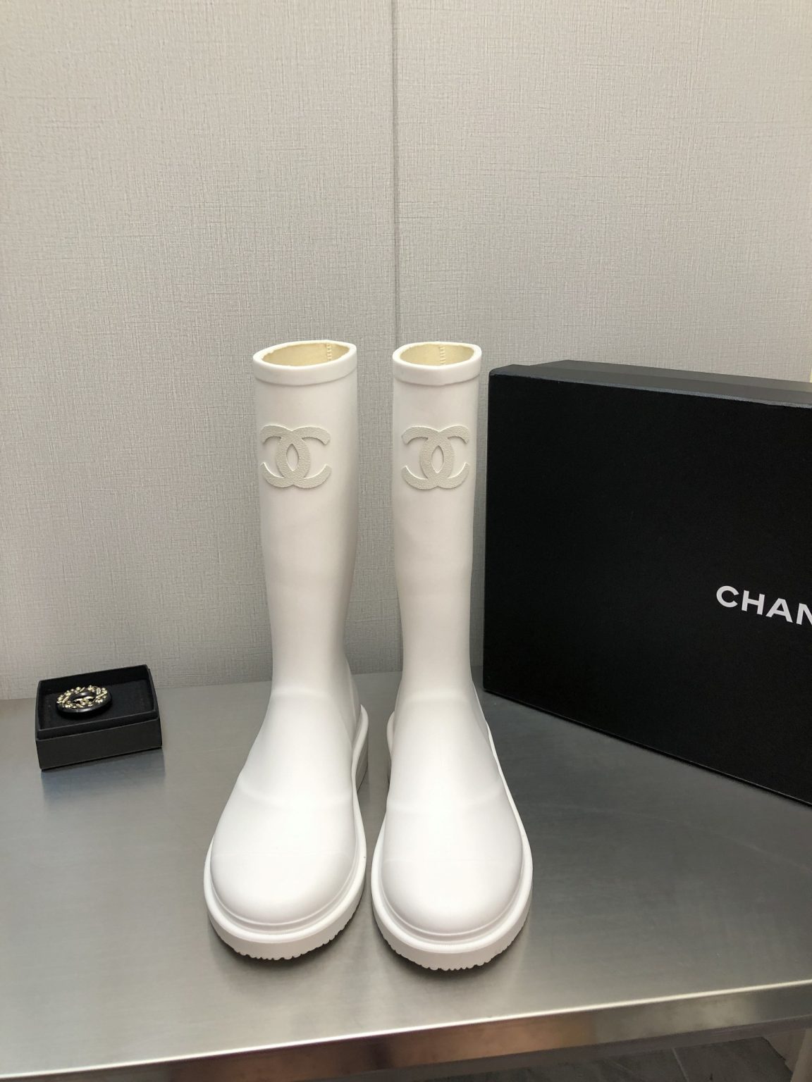 Chanel Women’s Hight Boots White For Women