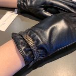 Dior Gloves In Black