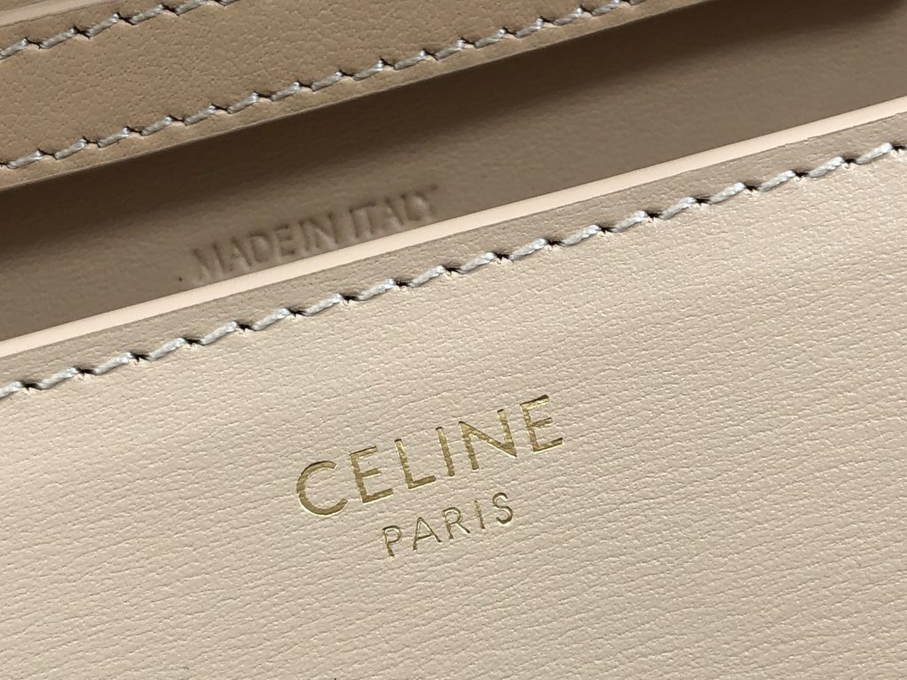 Celine Wallet On Chain Triomphe Beige For Women 7in/19cm