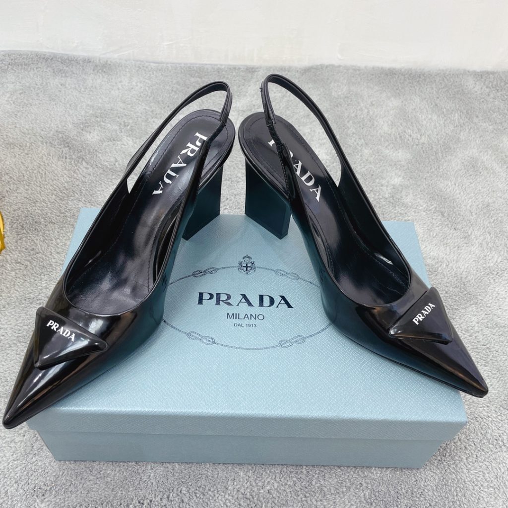 Prada Patent Sling-Back Pumps Black For Women 3.5in/90mm PRD