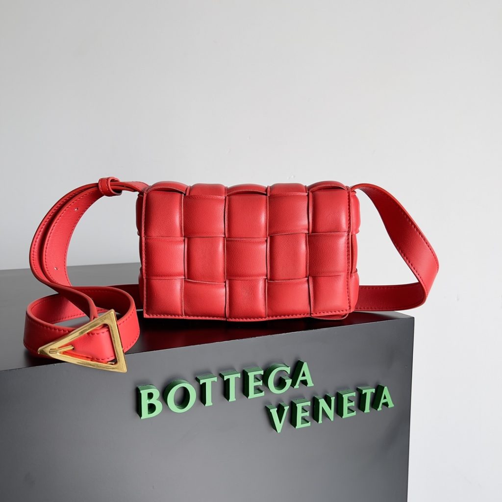 Bottega Veneta Small Padded Cassette Red, For Women, Women’s Bags 7.5in/19cm