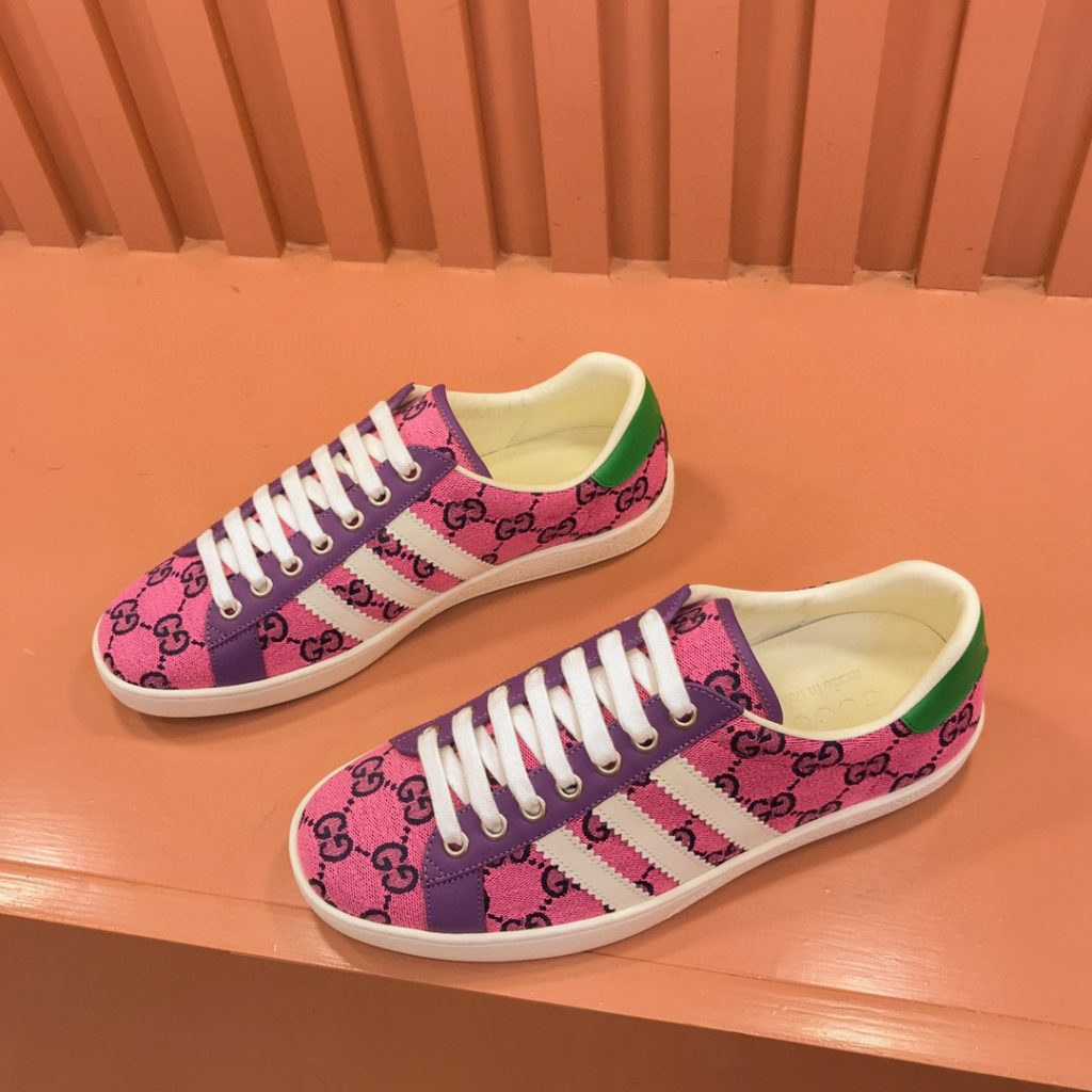 Gucci x Adidas Men’s With GG Sneakers Pink For Men ‎707850