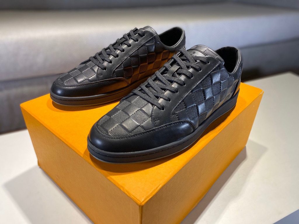 Louis Vuittion Offshore Sneaker Black For Men LV